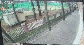 그림입니다.  원본 그림의 이름: 12.gif  원본 그림의 크기: 가로 359pixel, 세로 192pixel