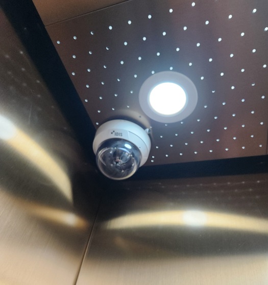 그림입니다.  원본 그림의 이름: KakaoTalk_20241018_130806719.jpg  원본 그림의 크기: 가로 525pixel, 세로 559pixel